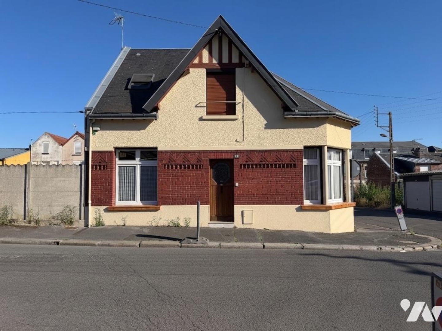 Maison à vendre - 5 pièces - 102m2 - Saint-Quentin (02100)