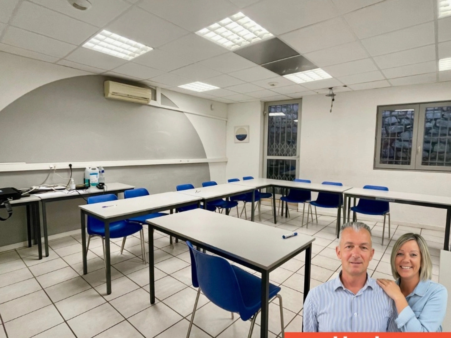 LOCAL BUREAU D'ACTIVITÉ 185 M2 LUNEL CENTRE