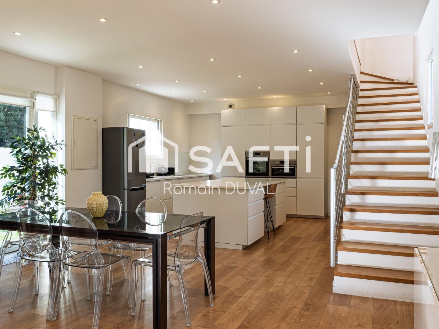 Maison à vendre - 5 pièces - 110m2 - Six-Fours-Les-Plages (83140)