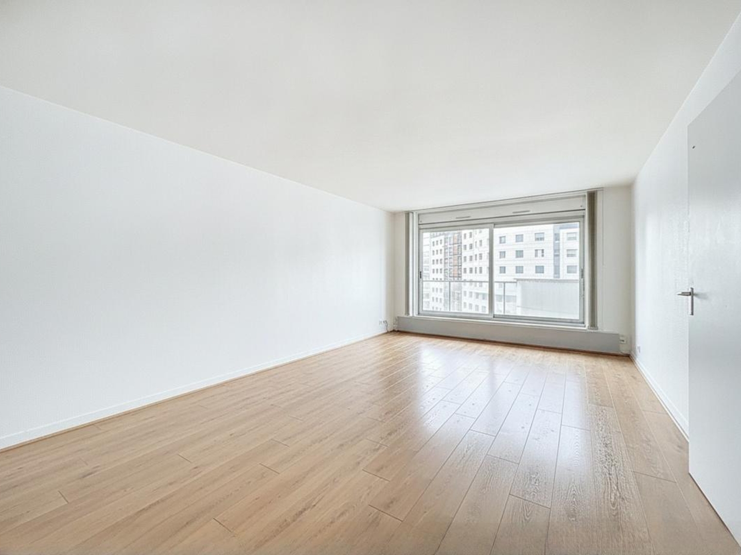 Appartement à vendre - 3 pièces - 88m2 - Courbevoie (92400)