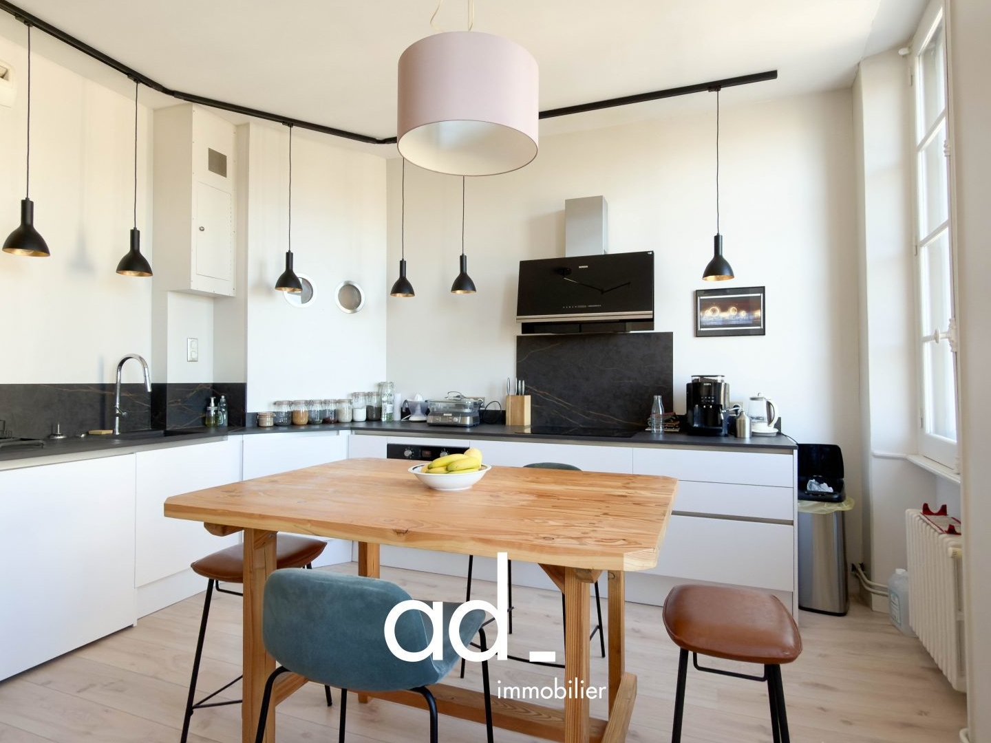 Appartement à vendre - 6 pièces - 175m2 - La Rochelle (17000)