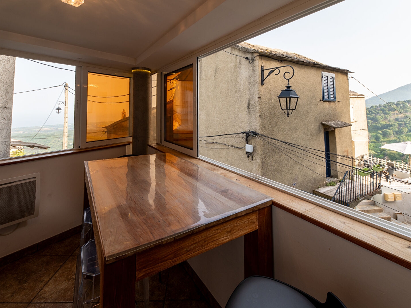 Maison à vendre - 3 pièces - 84m2 - Sant'andréa-Di-Co... (20221)
