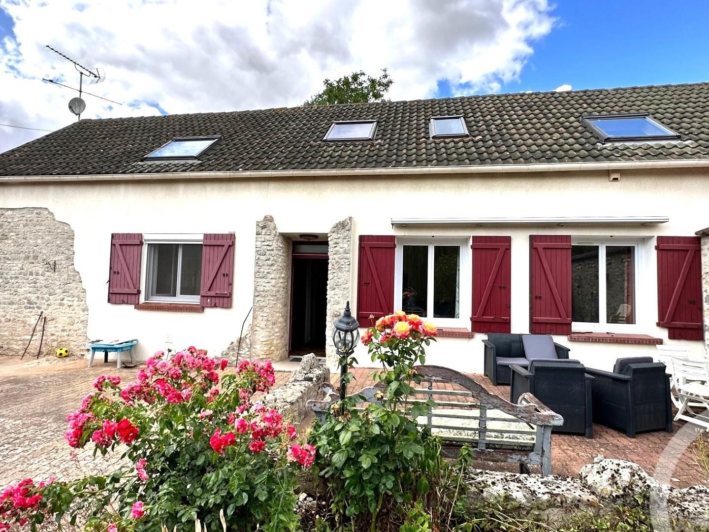 Maison 4 pièces 176 m²