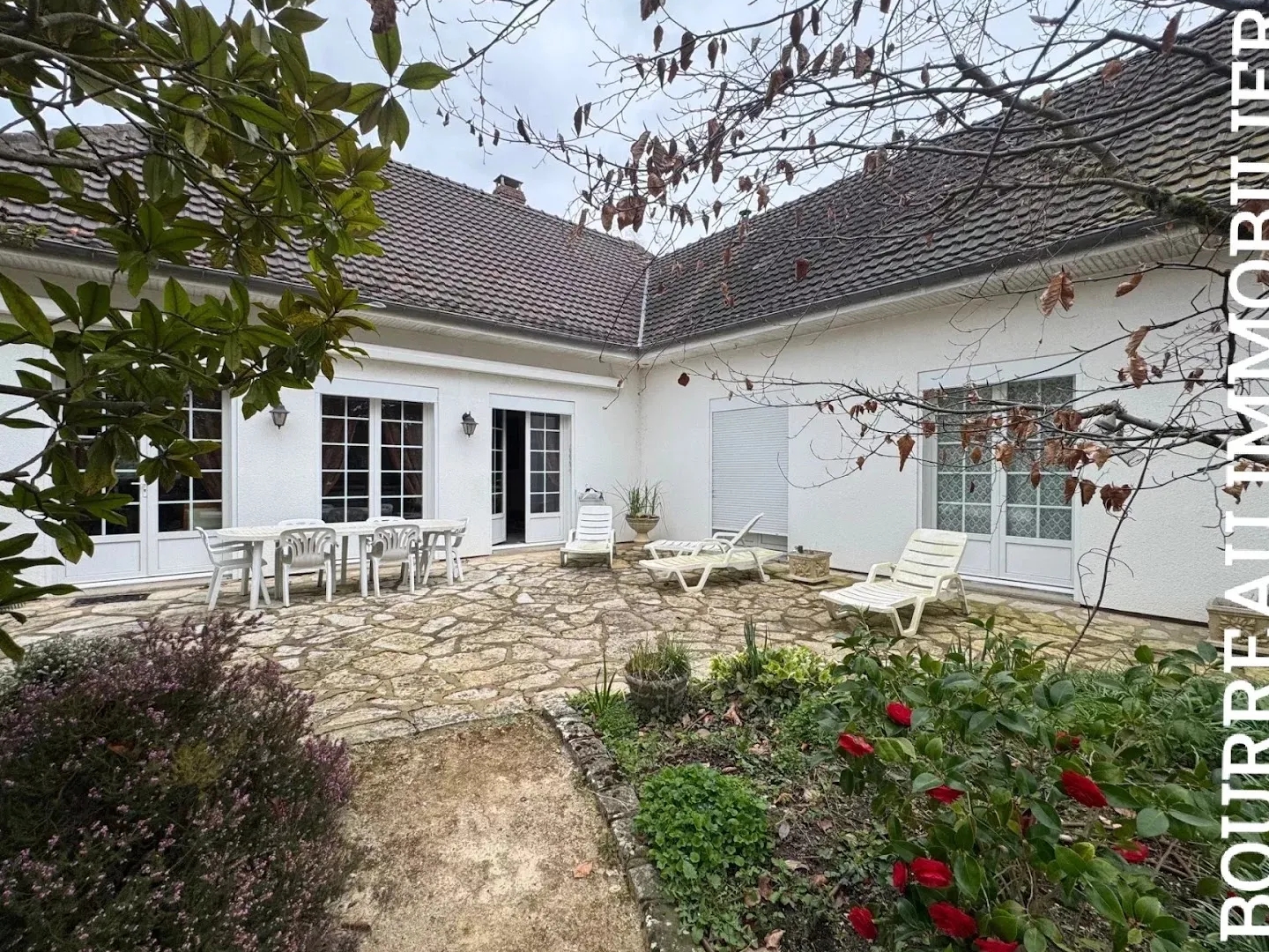 Maison 5 pièces 198 m²
