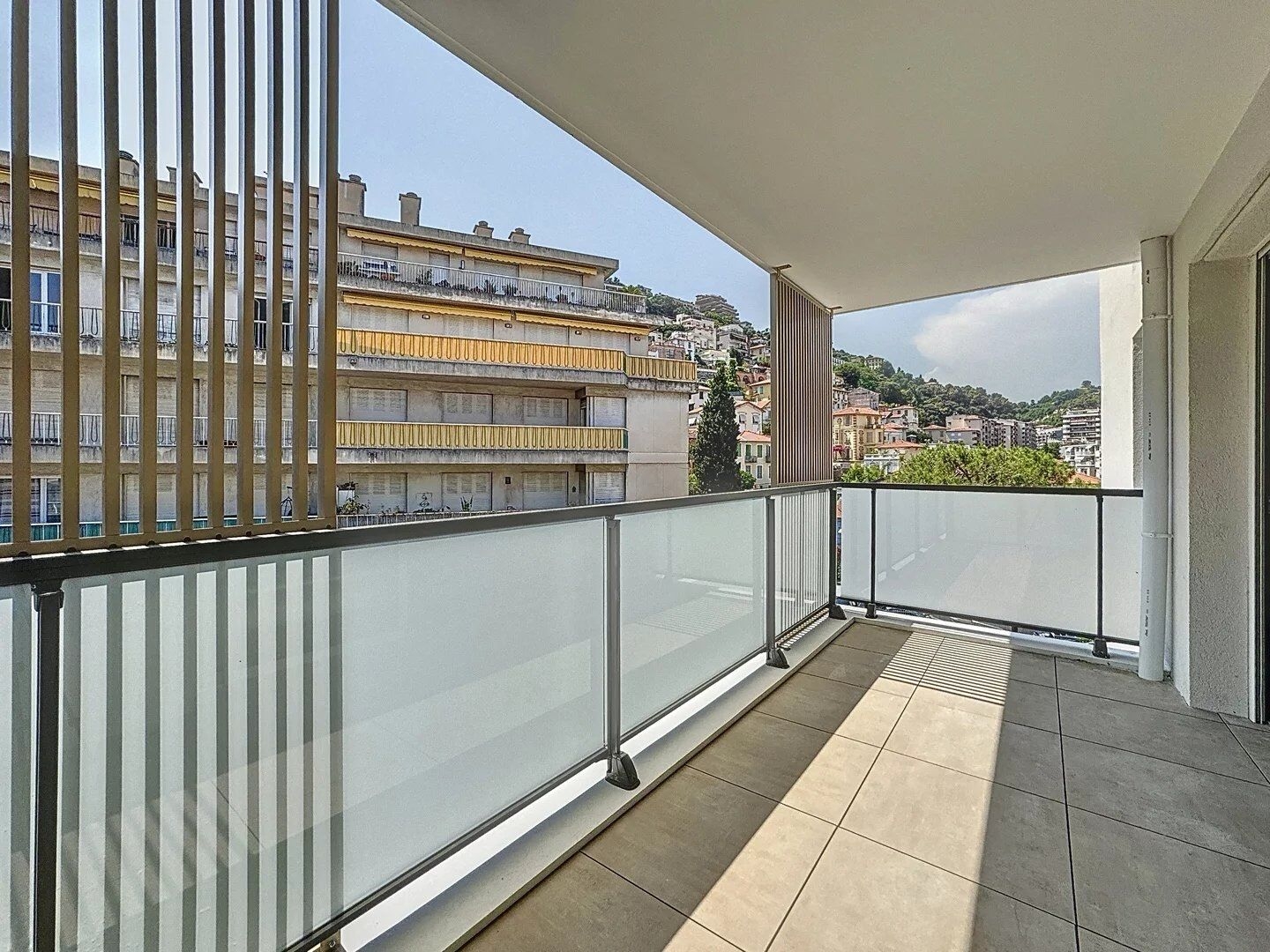 F2. NICE / PESSICART / TERRASSE