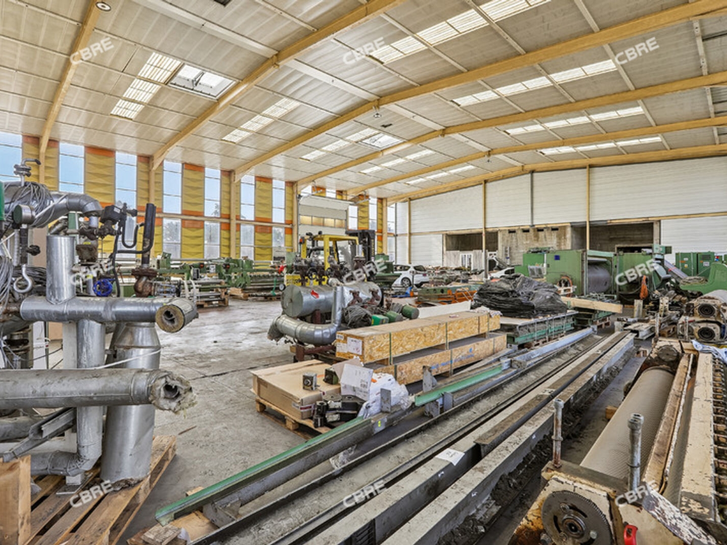 Locaux à vendre - 980m2 - Étampes (91150)
