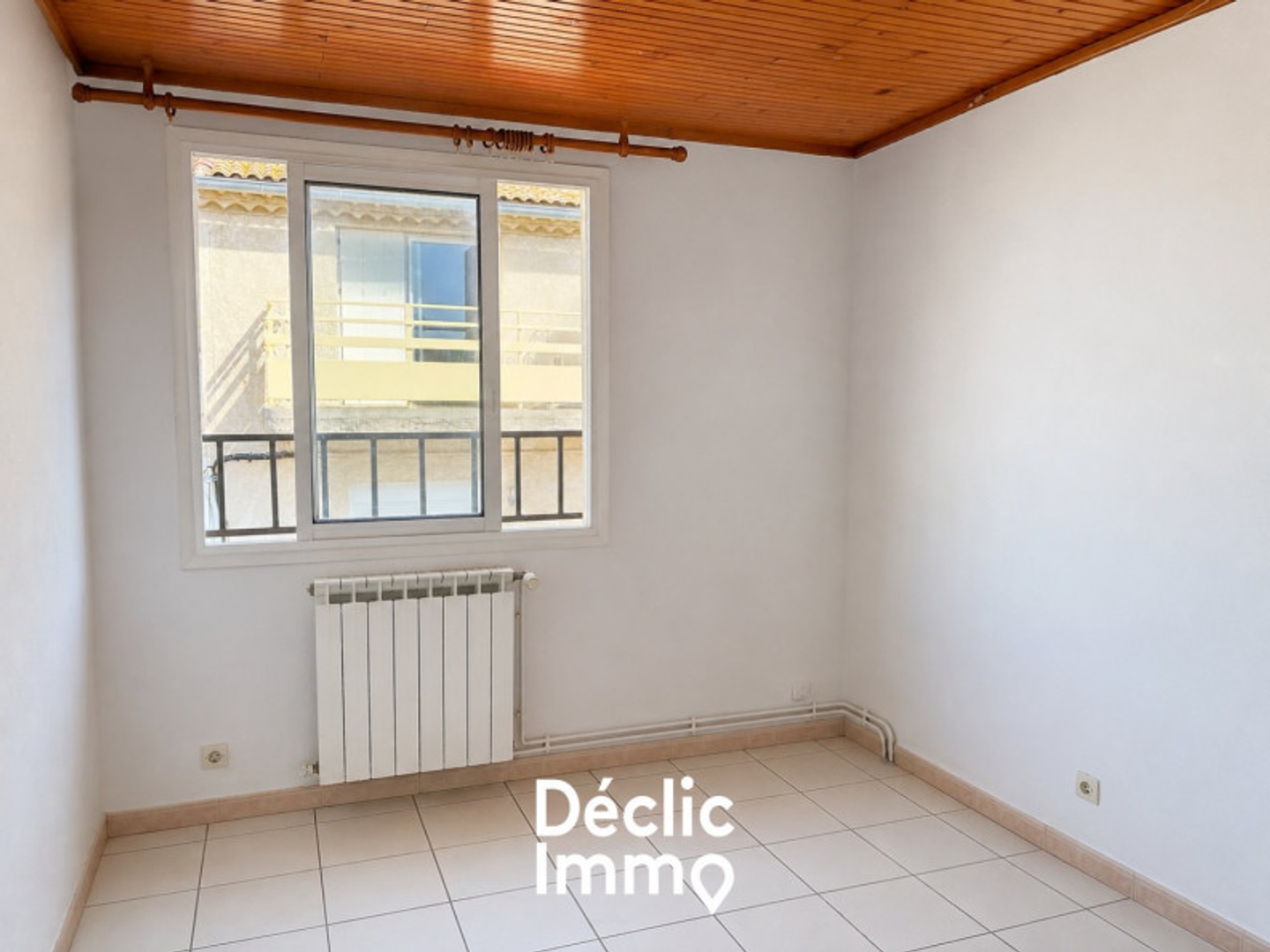 Local 5 pièces 128 m²