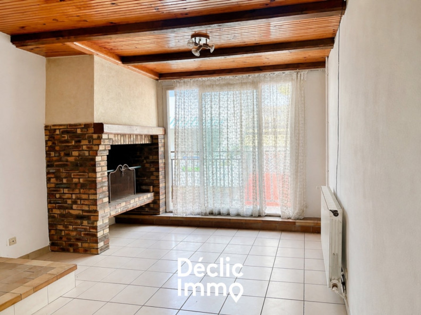 Locaux à vendre - 5 pièces - 128m2 - Le Grau-Du-Roi (30240)