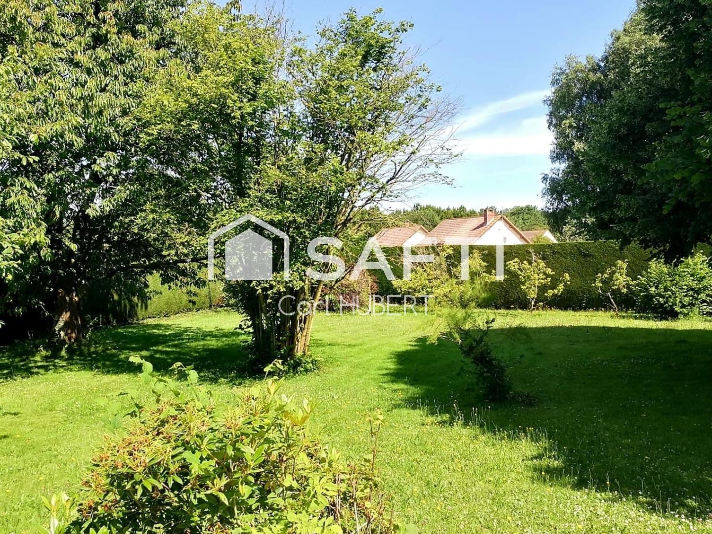 Terrain à bâtir de 800 m2