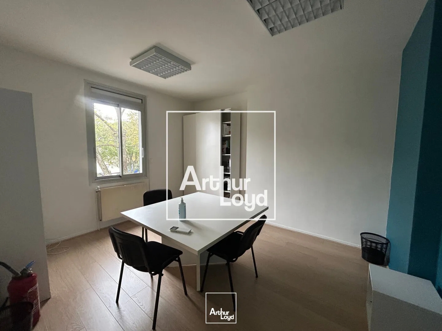 Bureaux à vendre - 271m2 - Béziers (34500)