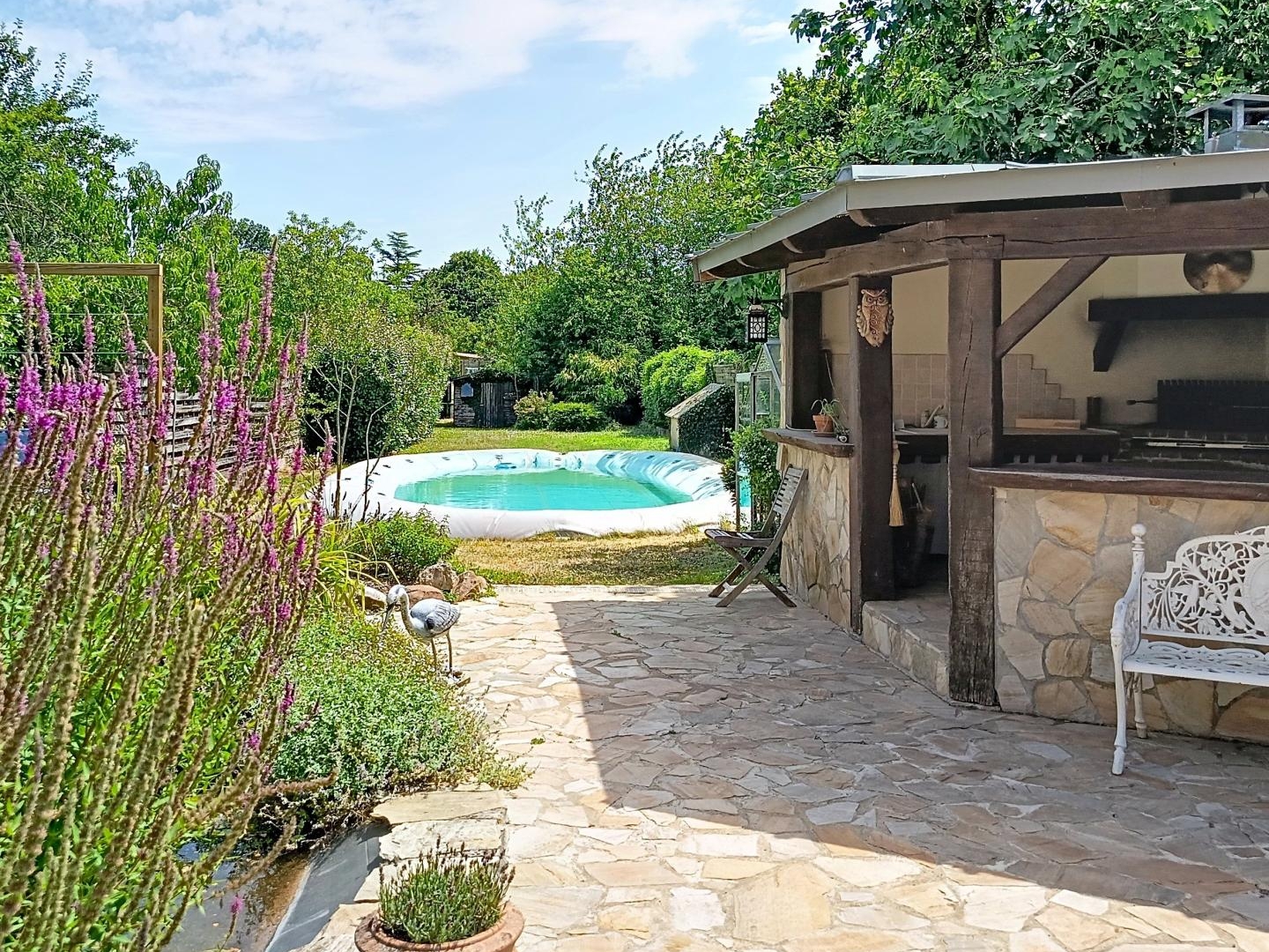 Très Belle Maison Ancienne avec Piscine et Superbe Extérieur