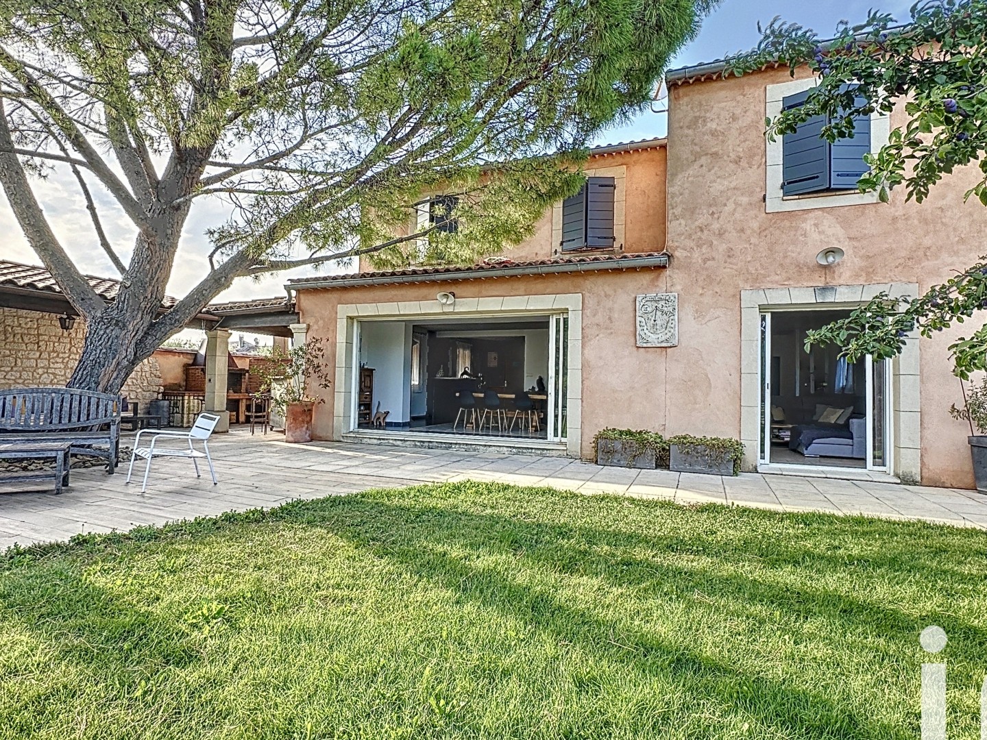 Maison 8 pièces 192 m²