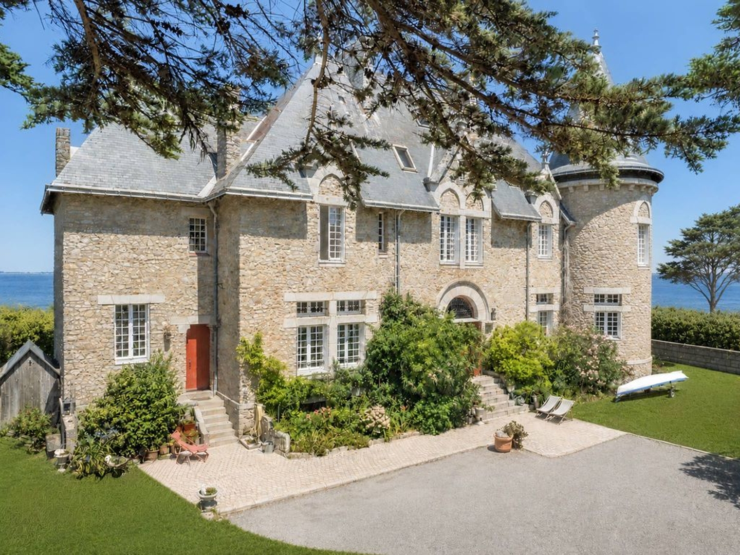 Maison individuelle 12 pièces 503 m²