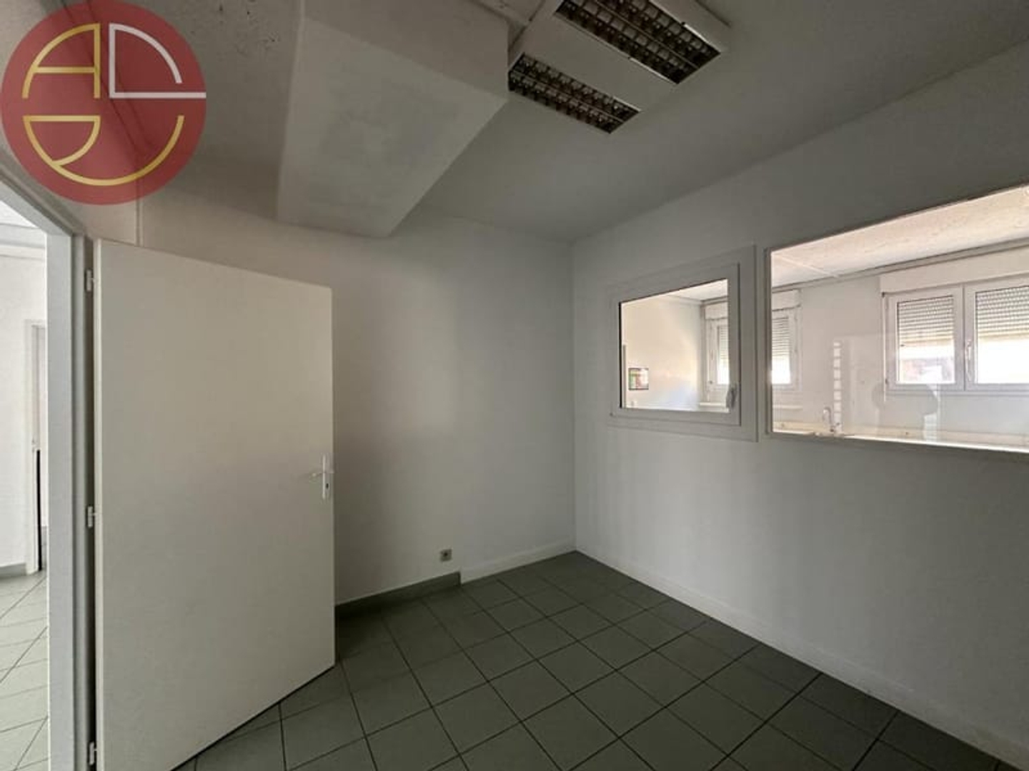 Bureaux à vendre - 172m2 - Muret (31600)