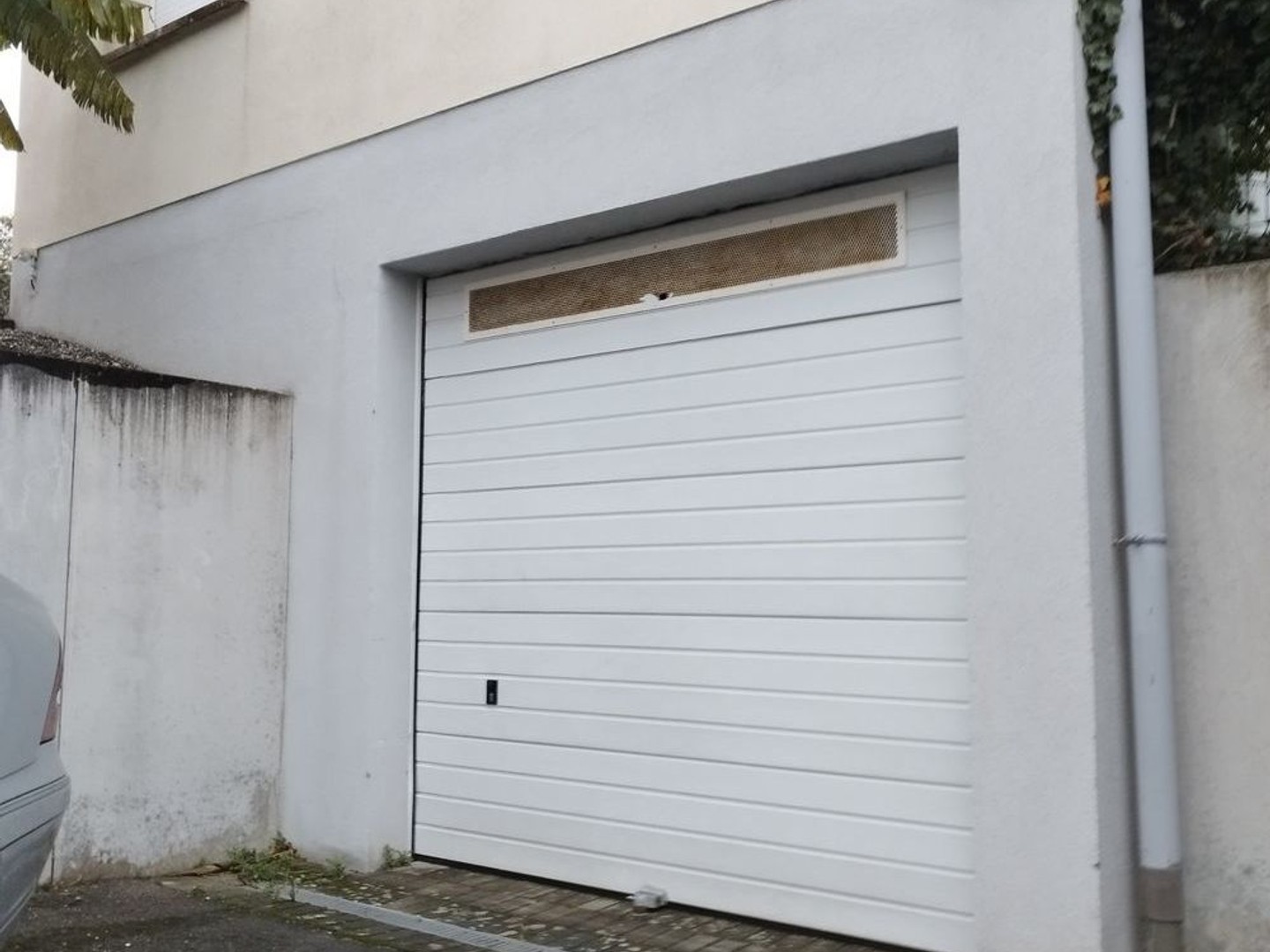 Vente garage 205 m²