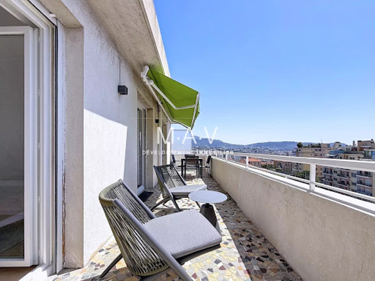 Appartement 4 pièces 77 m²