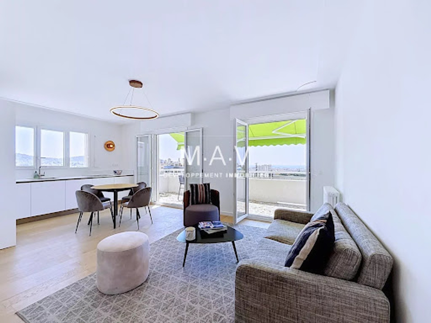 Appartement à vendre - 4 pièces - 77m2 - Nice (06000)