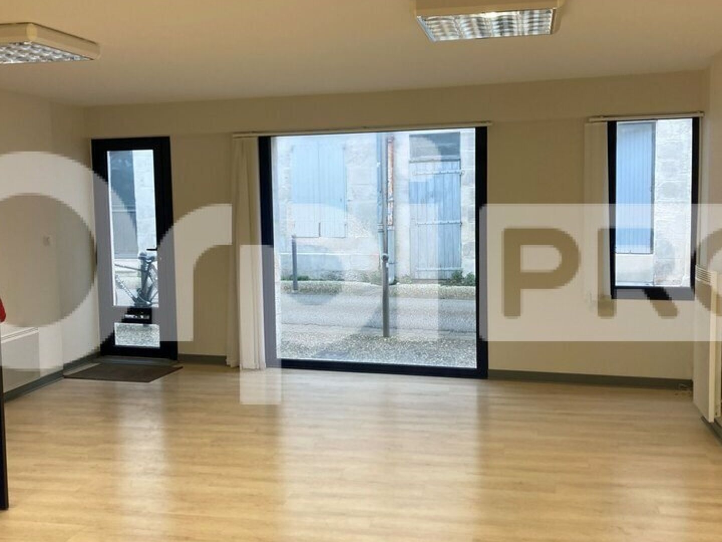 Locaux à vendre - 46m2 - La Rochelle (17000)
