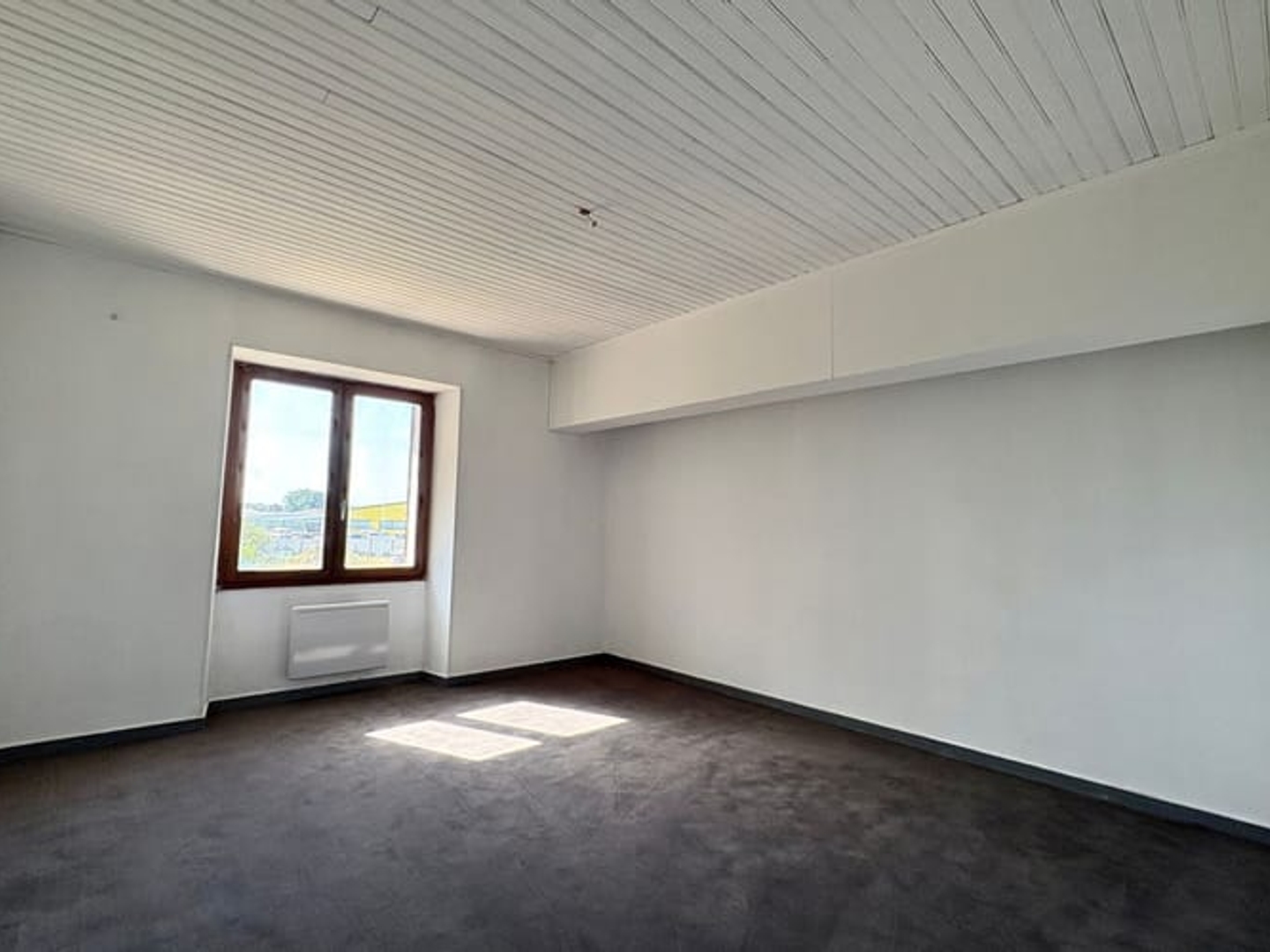 Locaux à vendre - 130m2 - Langon (33210)