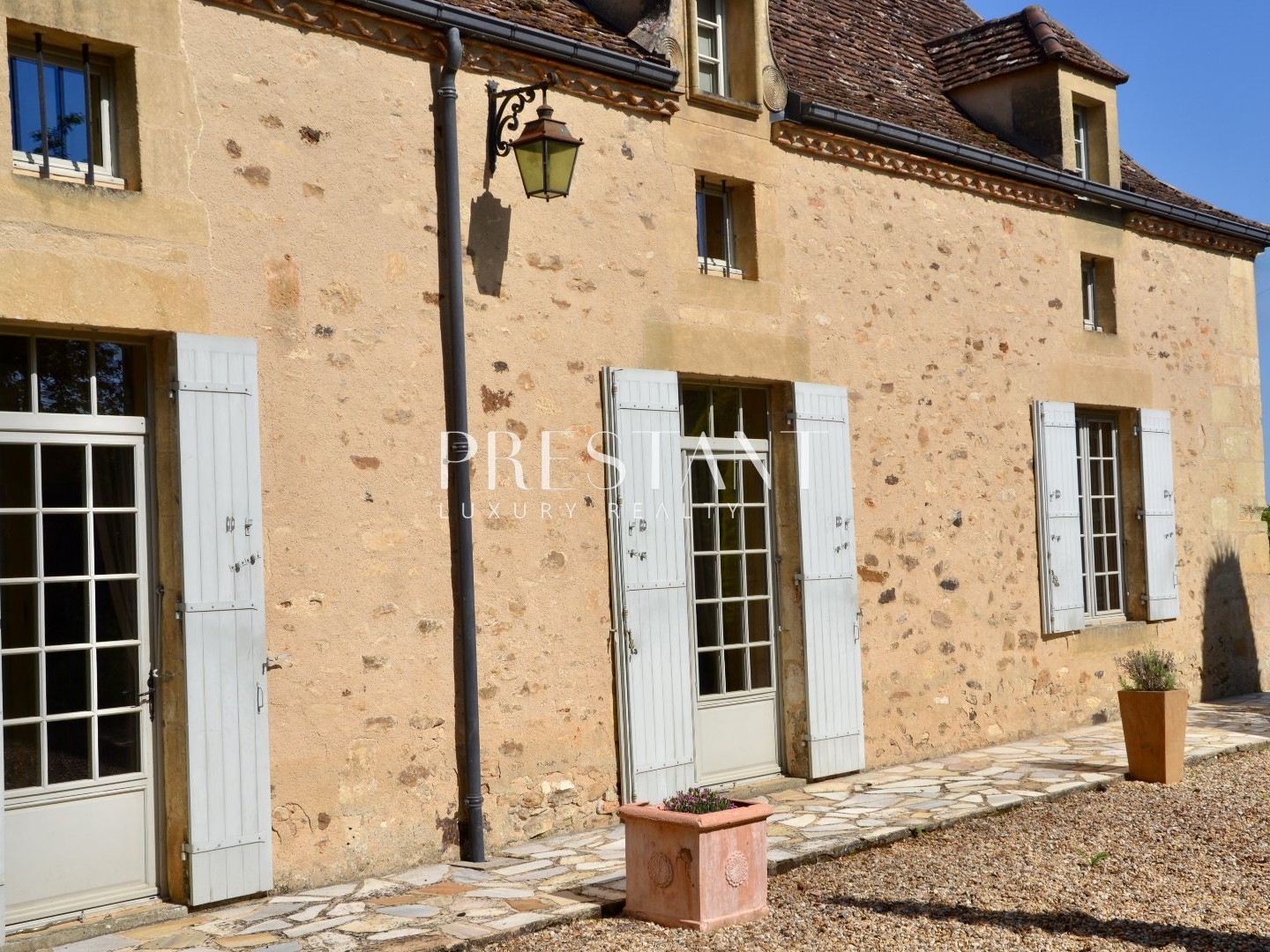Magnifique demeure authentique au coeur du Périgord noir.