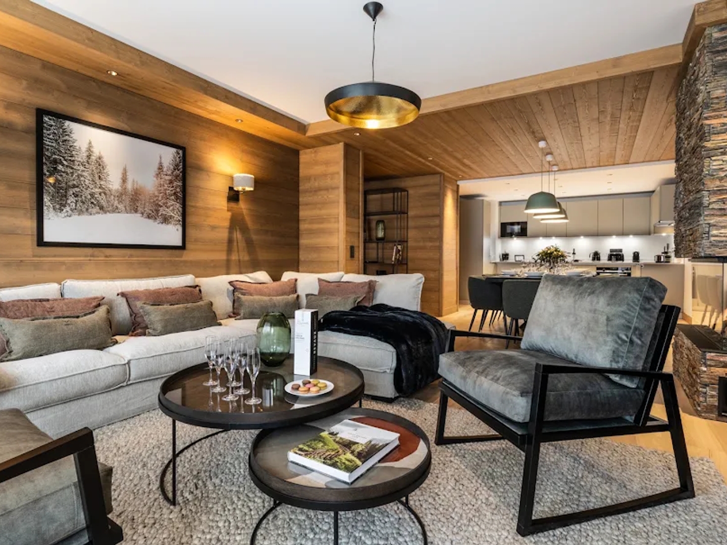 Appartement 4 pièces 255 m²