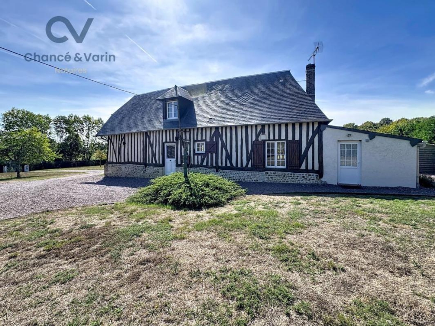 Maison à vendre - 6 pièces - 145m2 - Le Mesnil-Simon (14140)