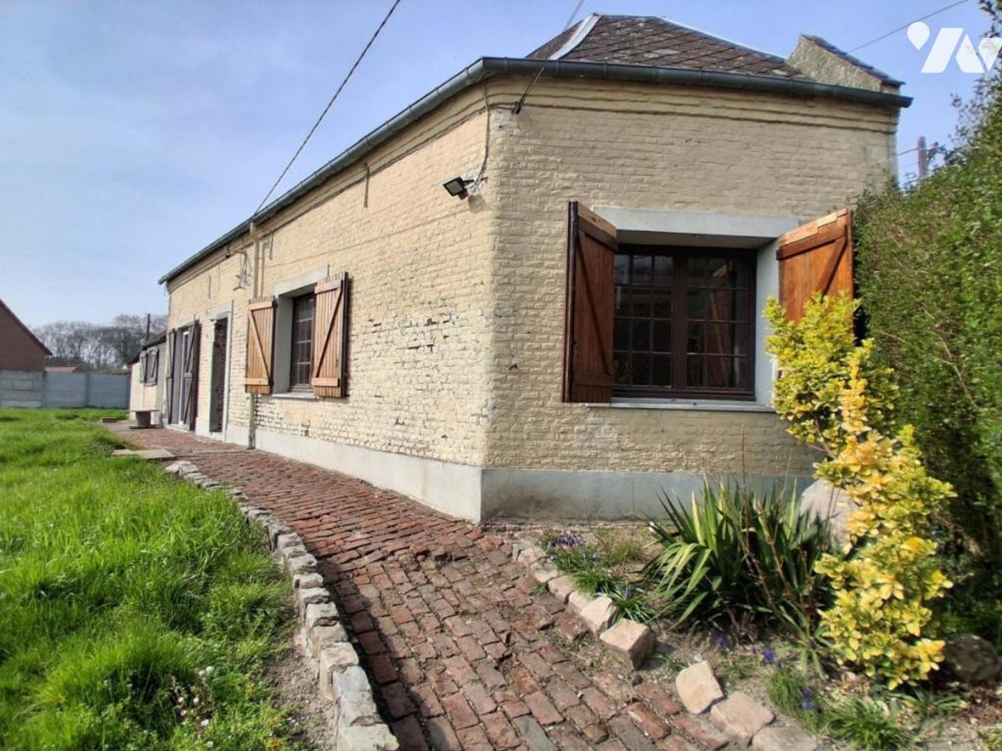 Maison à vendre - 5 pièces - 100m2 - Fresnoy-Le-Grand (02230)