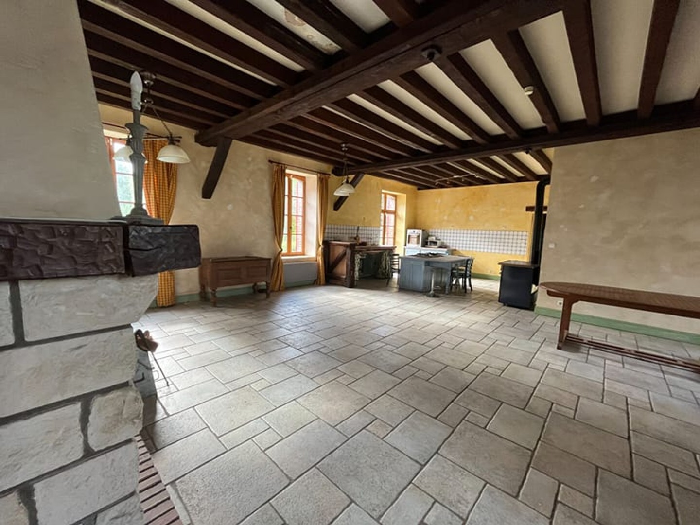 Maison à vendre - 6 pièces - 270m2 - Ennordres (18380)
