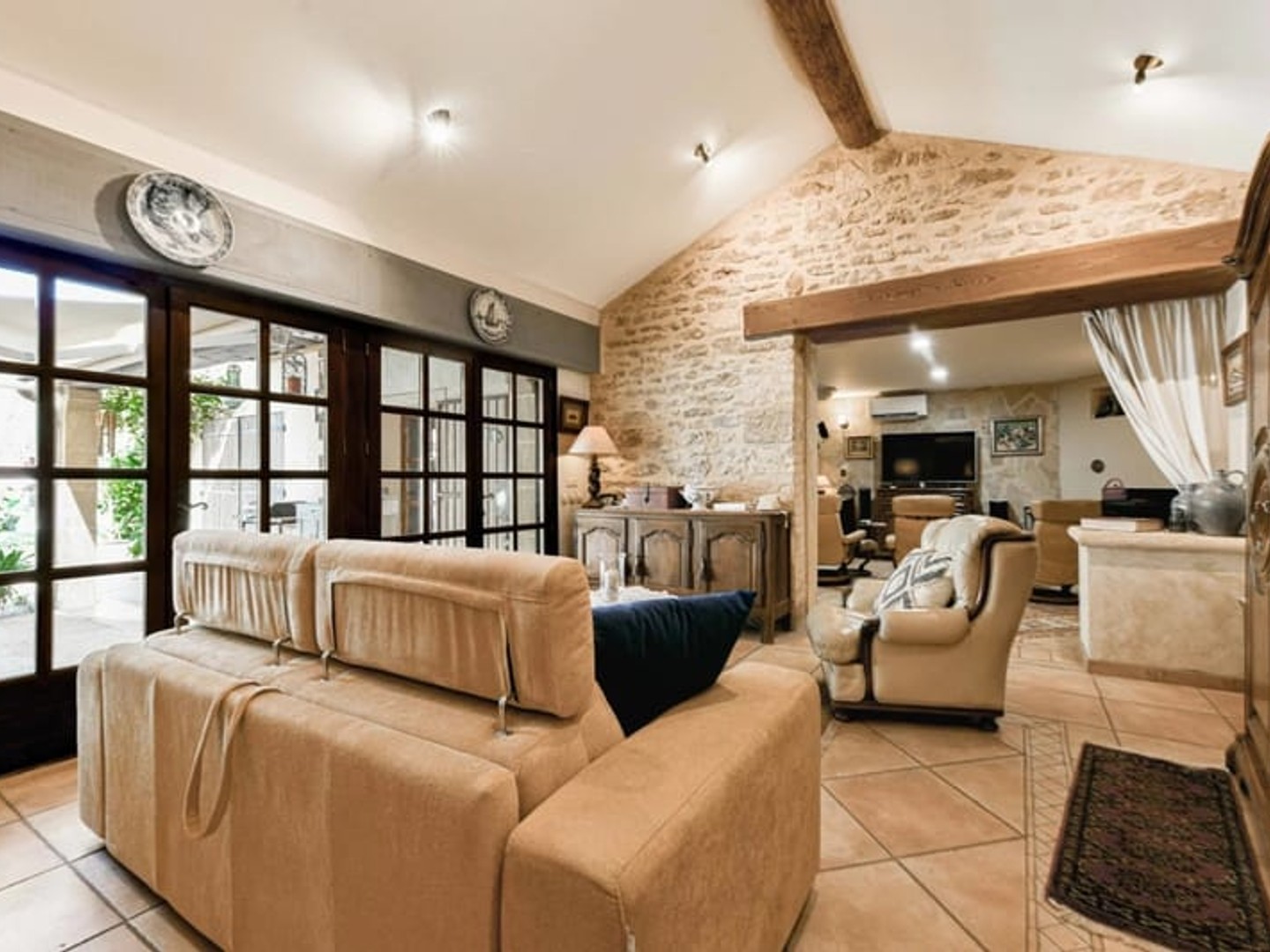 Maison à vendre - 7 pièces - 185m2 - Uzès (30700)