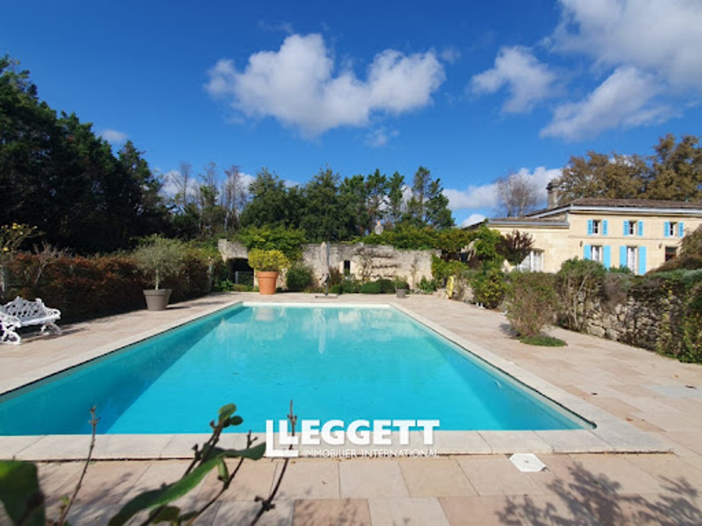 Maison 15 pièces 315 m²