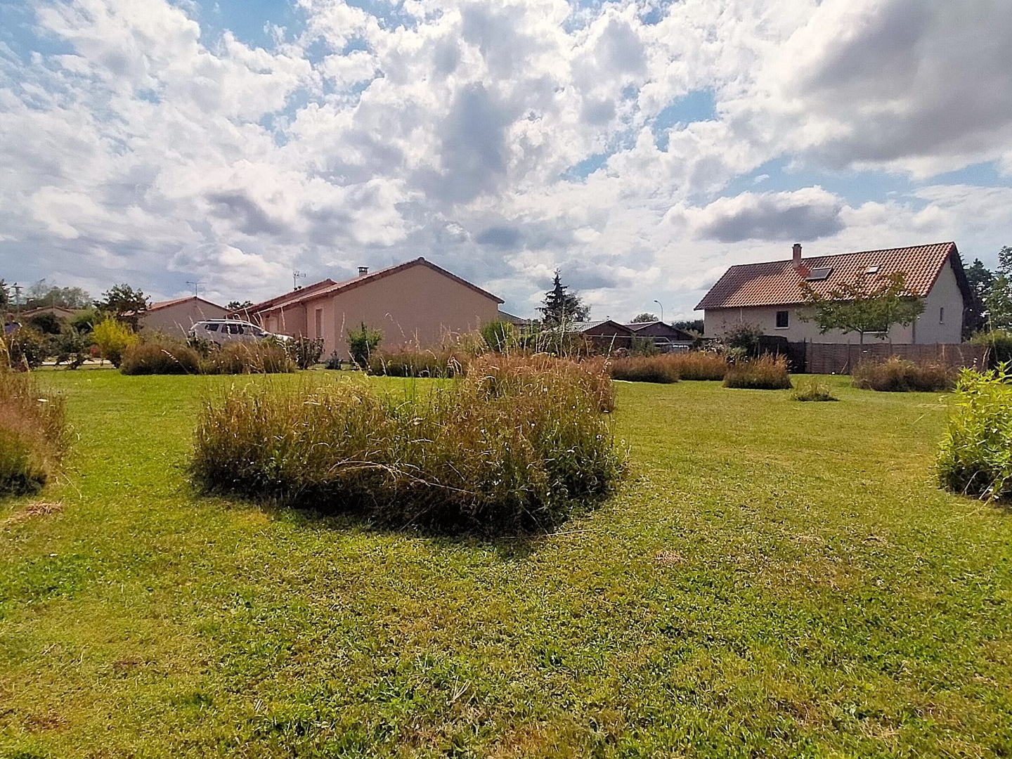 Terrain à vendre - 1024m2 - L'isle-Jourdain (86150)