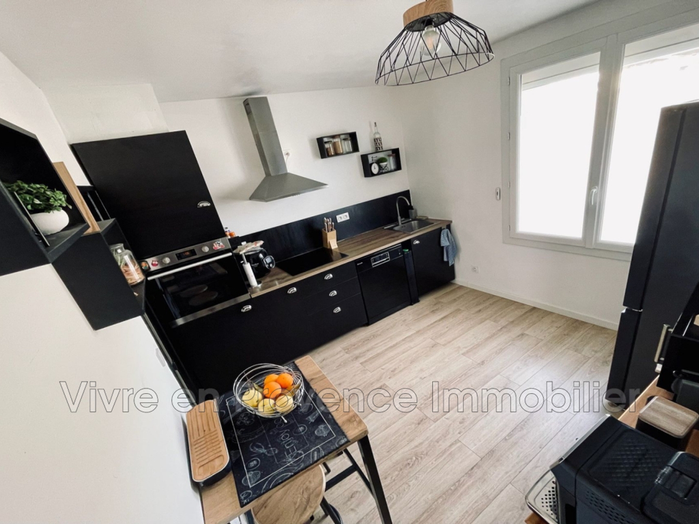 Maison à vendre - 4 pièces - 110m2 - Morières-Lès-Avignon (84310)