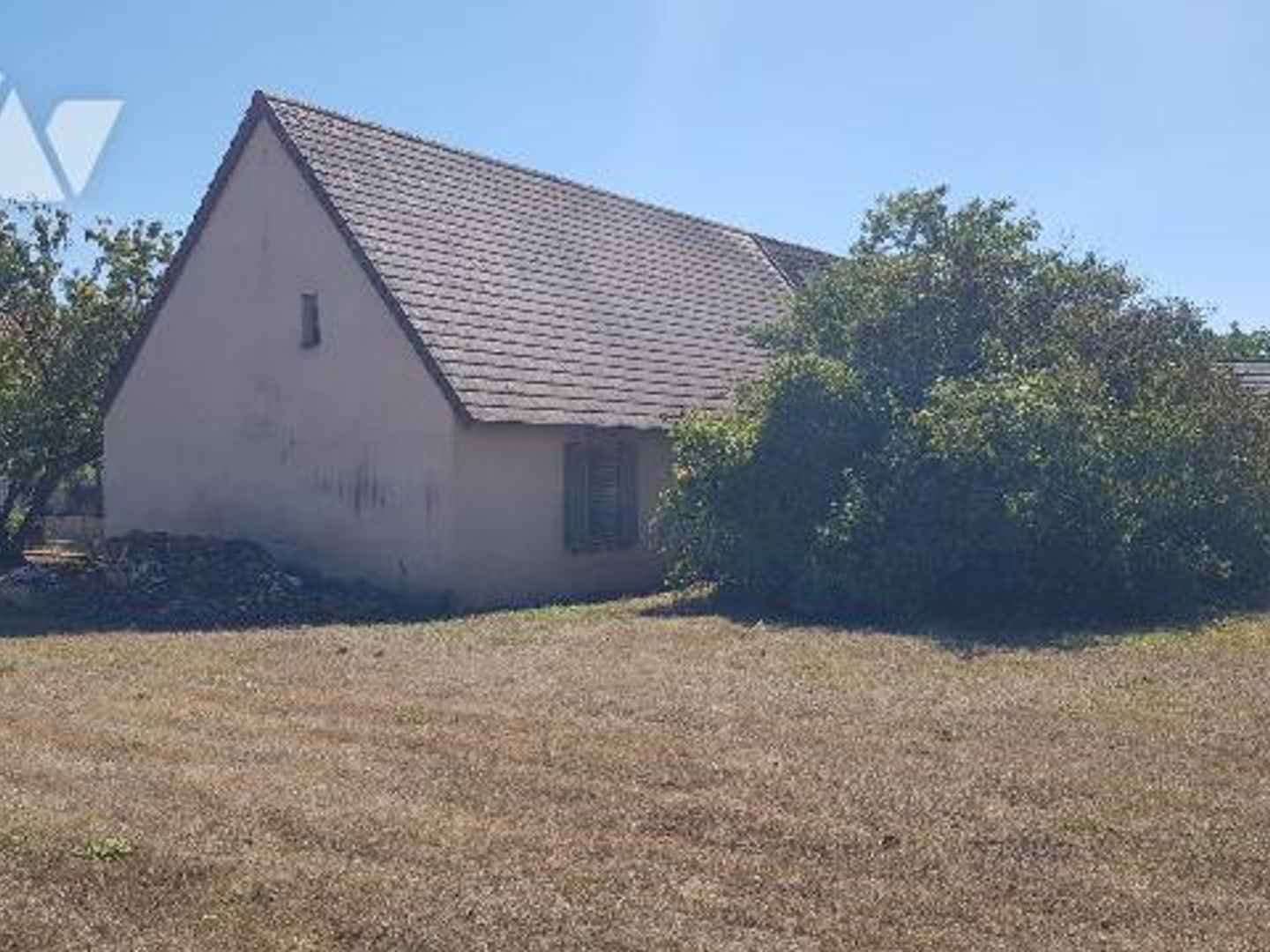 Maison à vendre - 2 pièces - 52m2 - Brinay (18120)