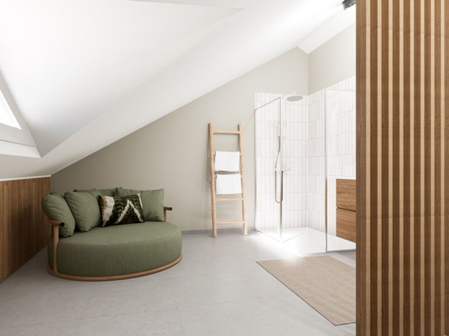 À vendre : Appartement T2 duplex en R+1 à Sainte Anne - RESIDENCE AVEC VUE MER