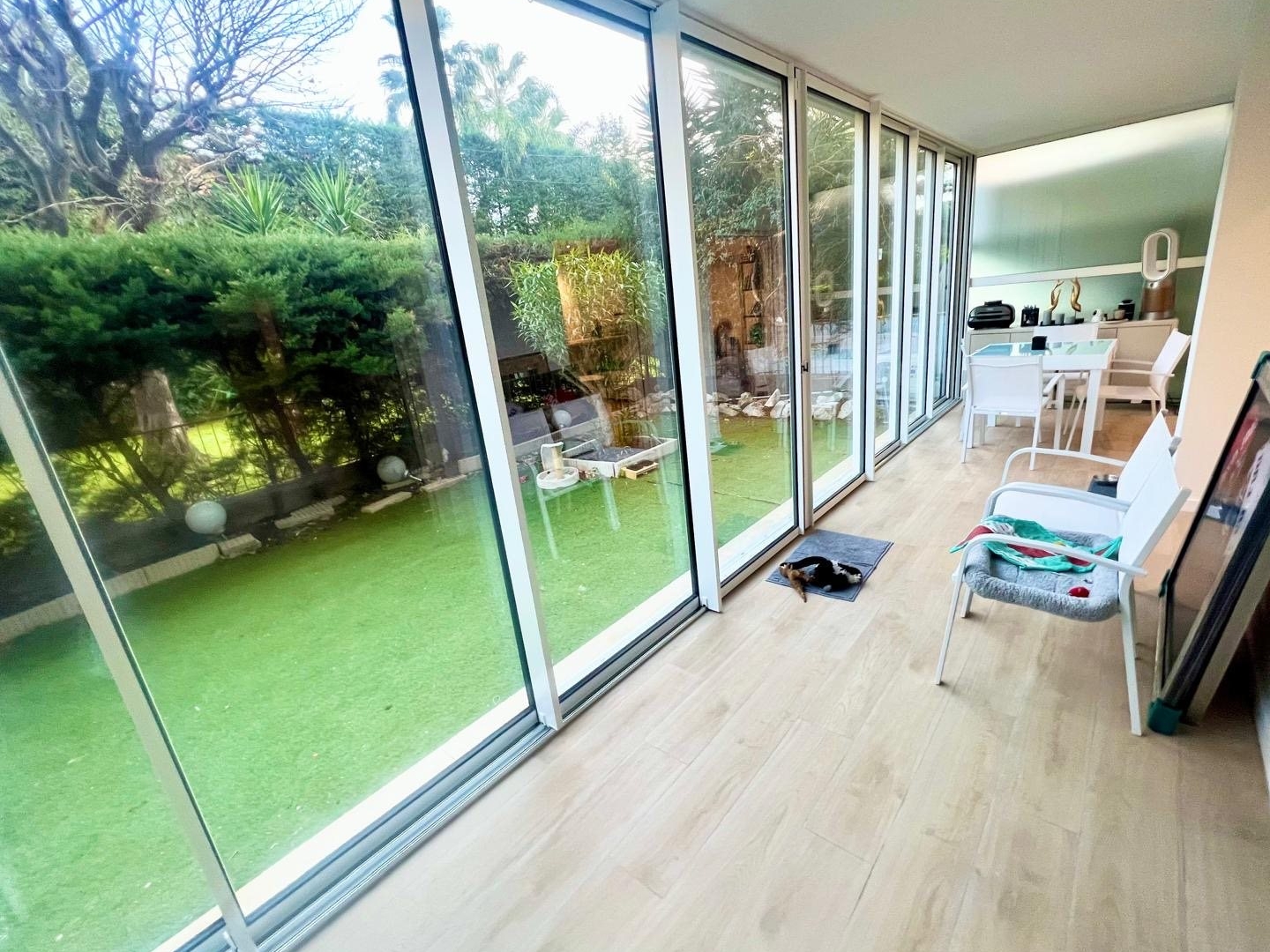 Cannes Basse Californie 490M Des Plages T2 De 80M2 Refait A Neuf Rez De Jardin