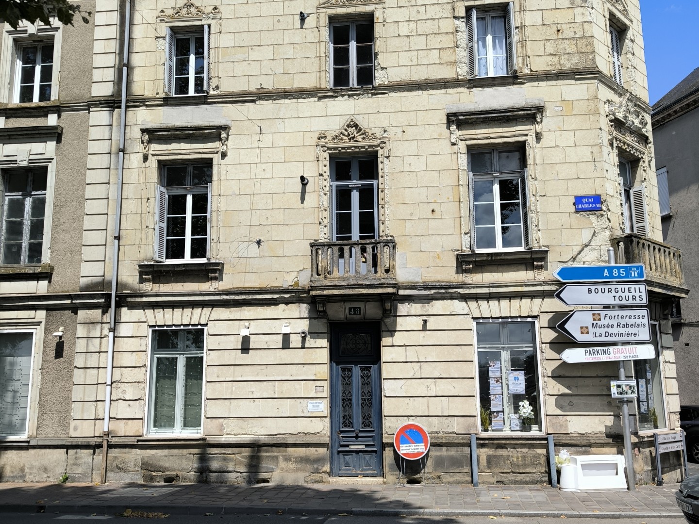 Maison avec appartements 3 pièces 378 m²