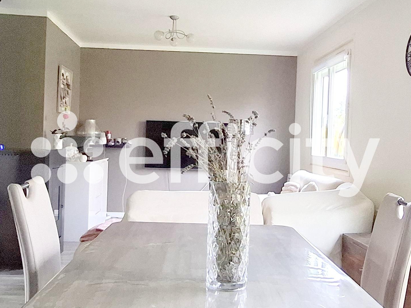 Maison à vendre - 4 pièces - 86m2 - Nogent-Le-Rotrou (28400)