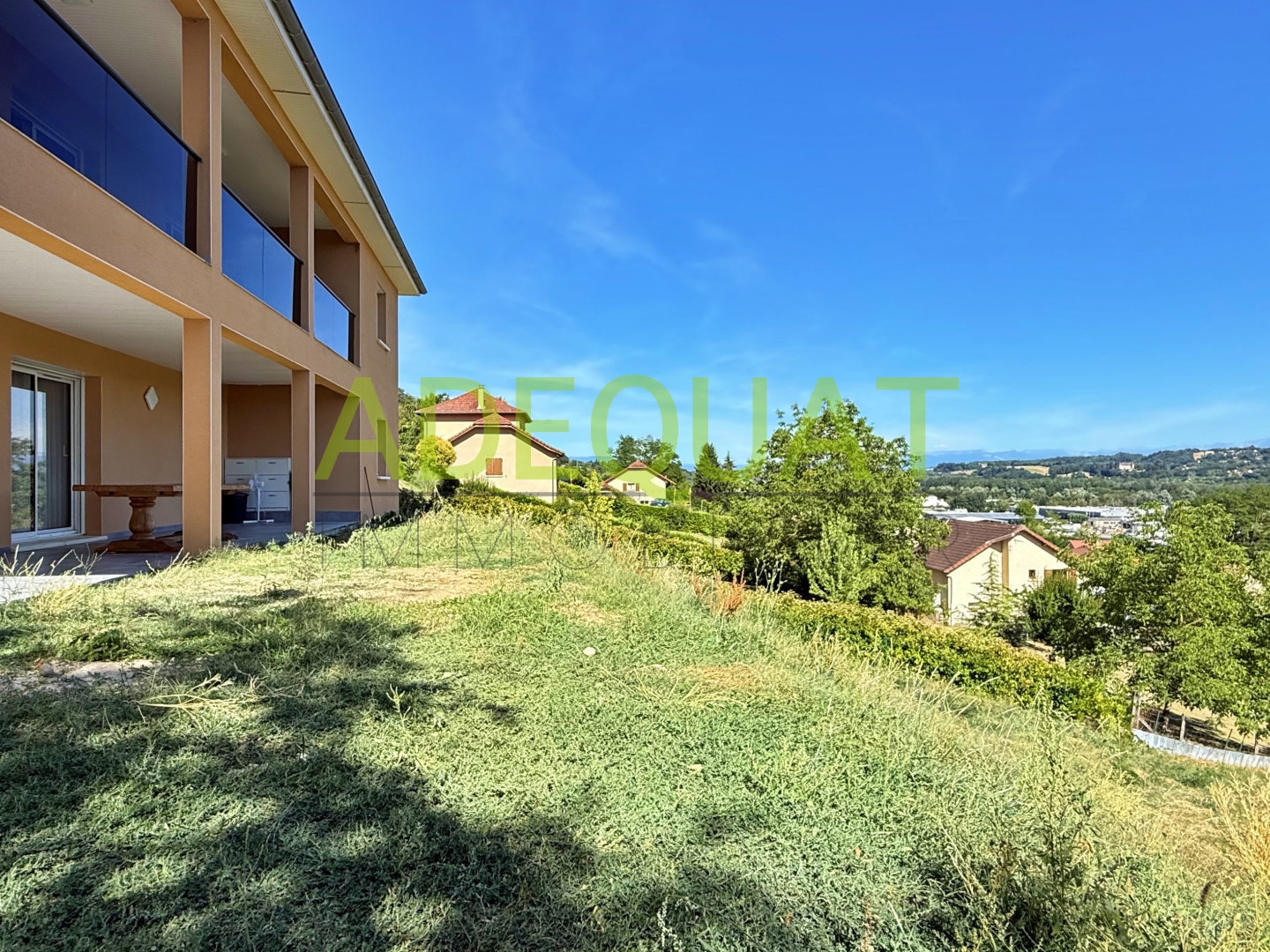 CESSIEU / MAISON INDIVIDUELLE / 2 LOGEMENTS/ IDEAL BI-FAMILL