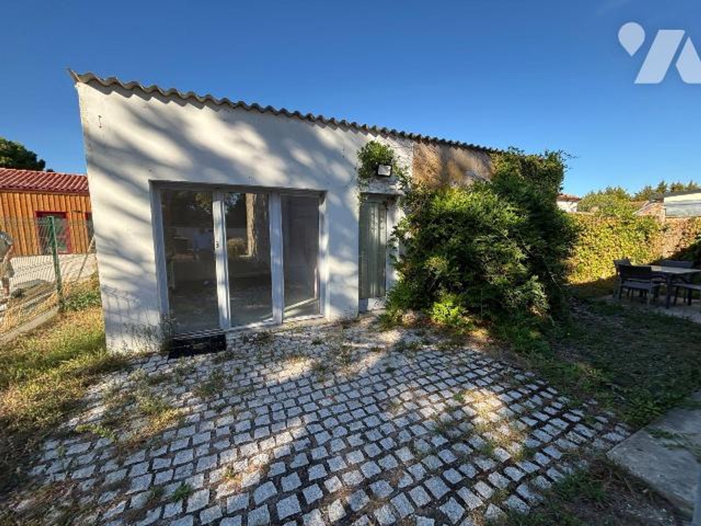 Magasin à vendre - 1 pièce - 90m2 - Ludon-Médoc (33290)