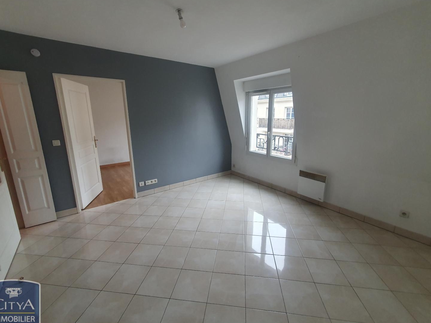 Appartement à vendre - 2 pièces - 36m2 - Saint-Fargeau-Pon... (77310)