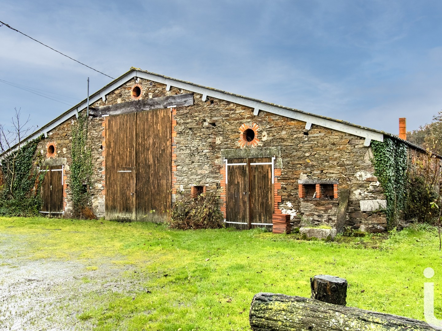 Maison 6 pièces 270 m²