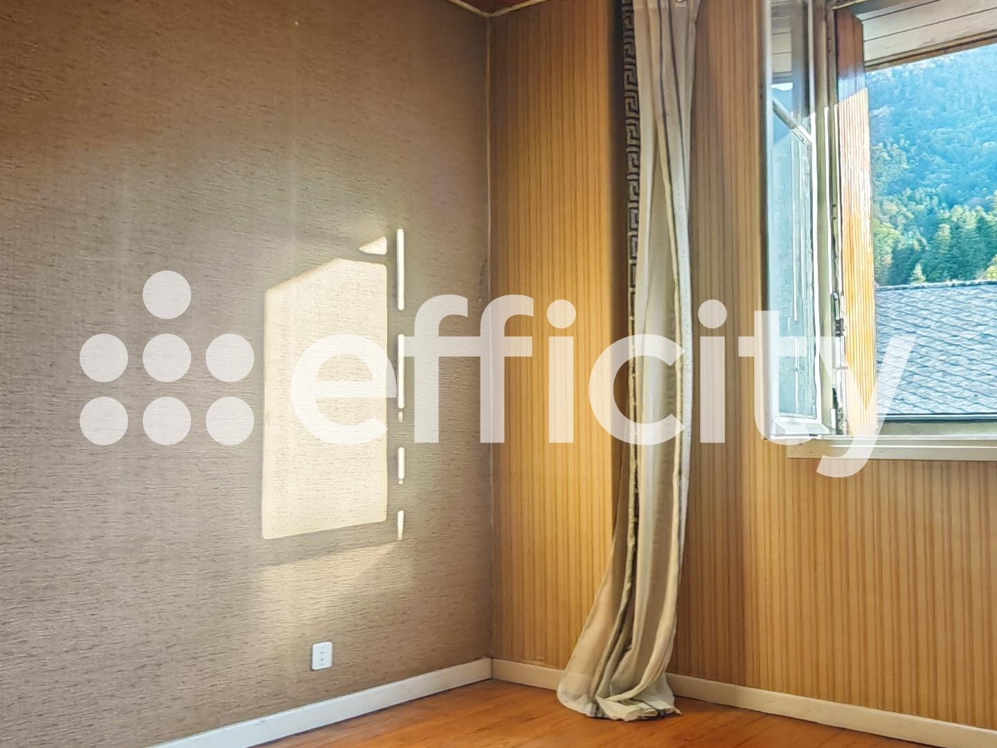 Maison 7 pièces 140 m²