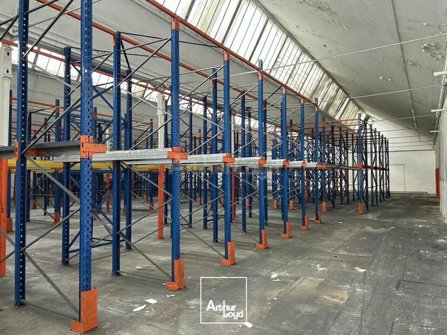 Locaux à vendre - 2370m2 - Issenheim (68500)