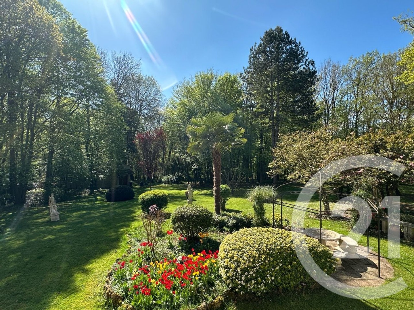 Maison à vendre - 9 pièces - 221m2 - Boissy-Le-Châtel (77169)