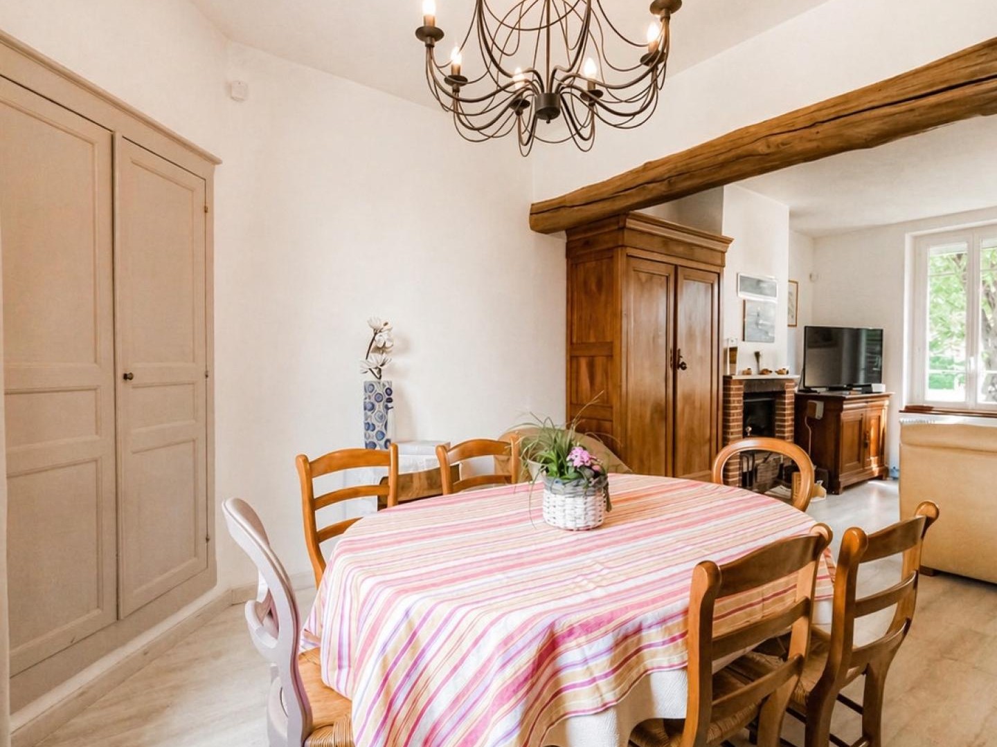 Maison à vendre - 9 pièces - 164m2 - Houdan (78550)
