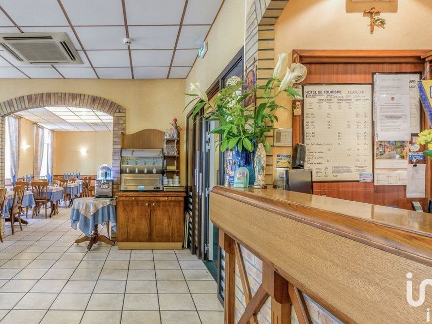 Vente Hôtel 2* 570 m²