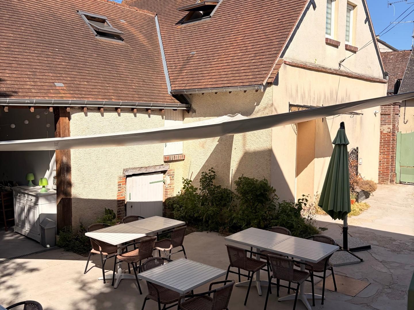 Magasin à vendre - 14 pièces - 323m2 - Tréon (28500)
