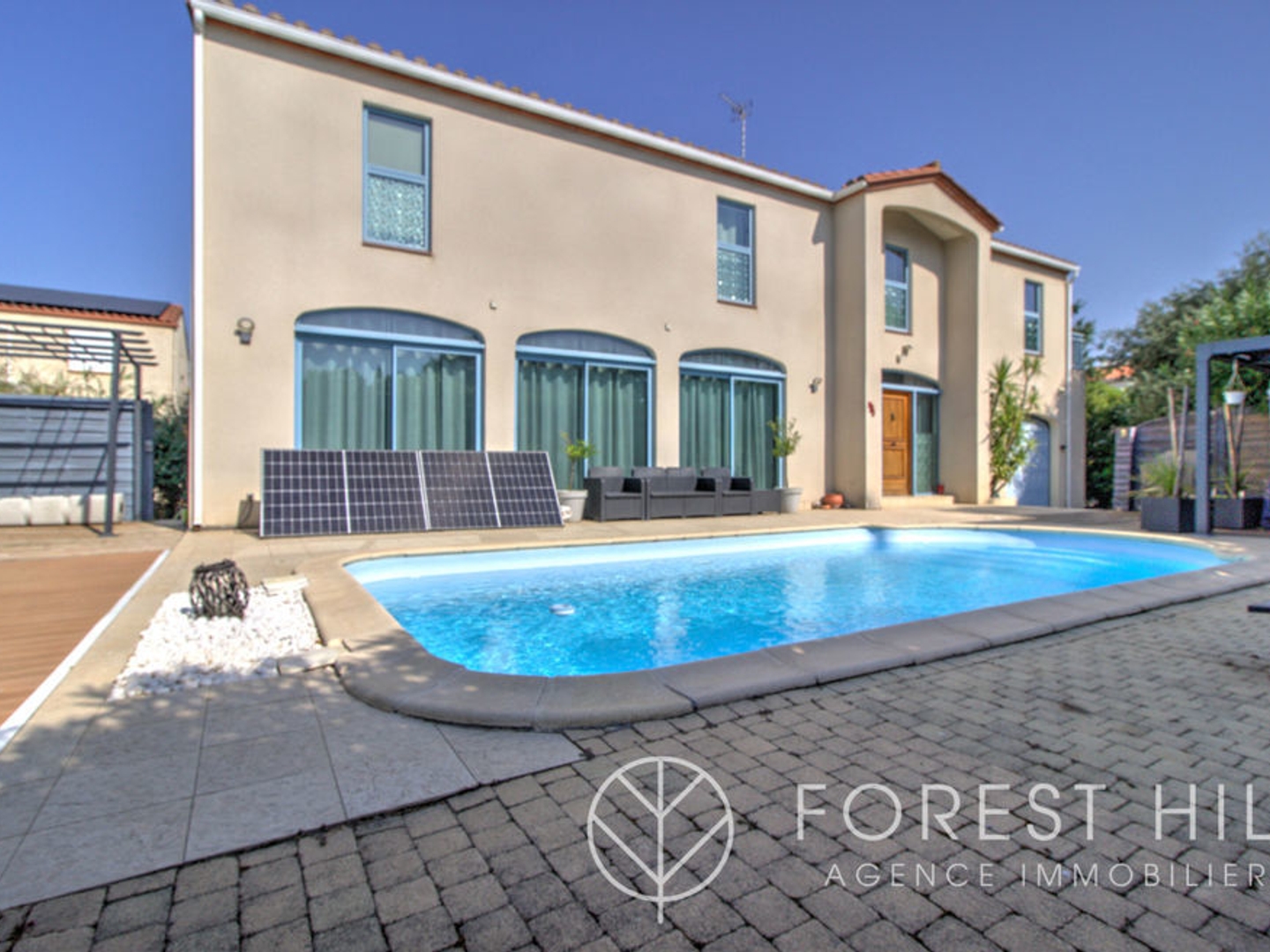 Maison à vendre - 4 pièces - 174m2 - Saint-Jean-Pla-De... (66490)