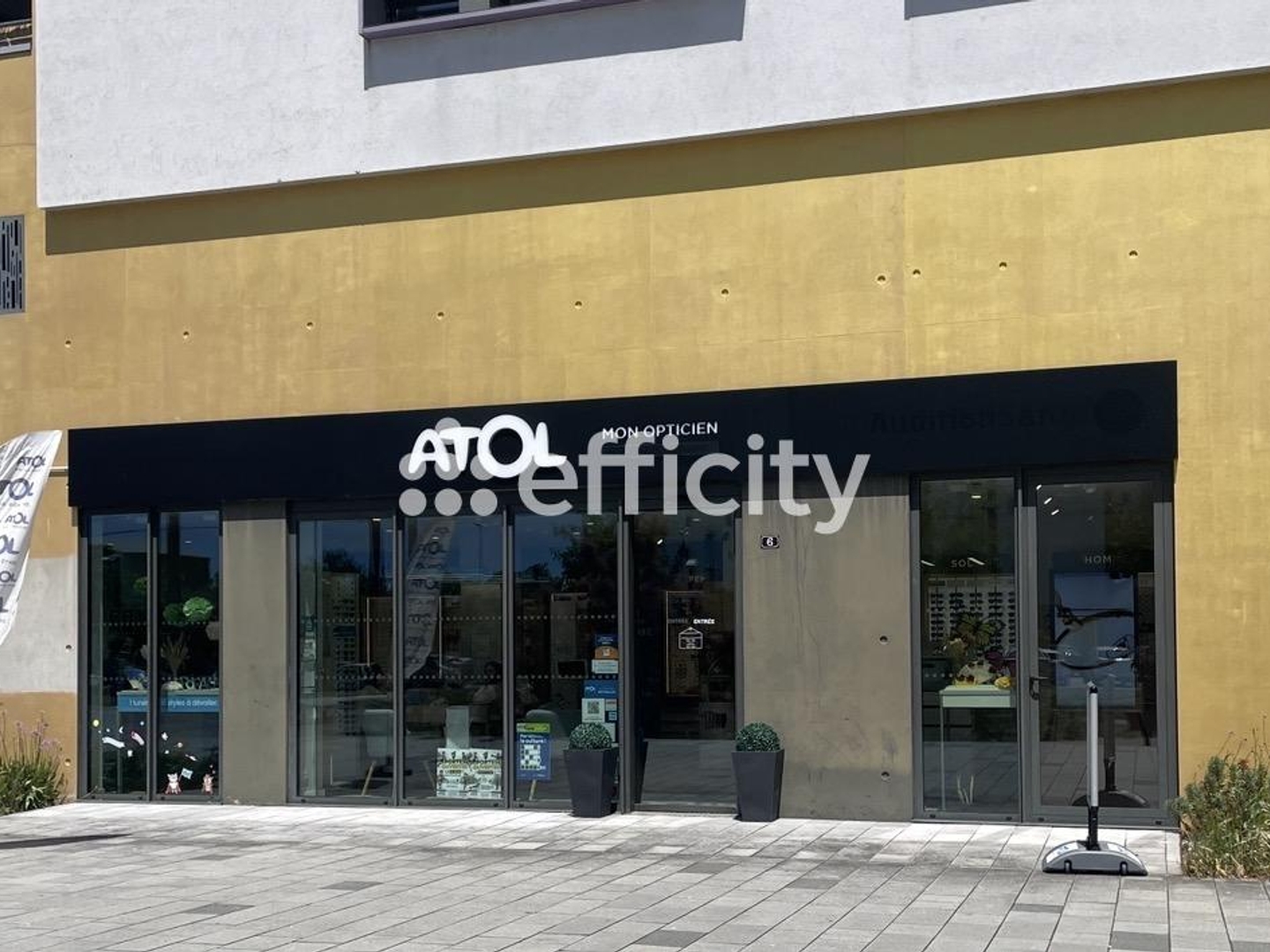 Fonds de commerce 84 m²