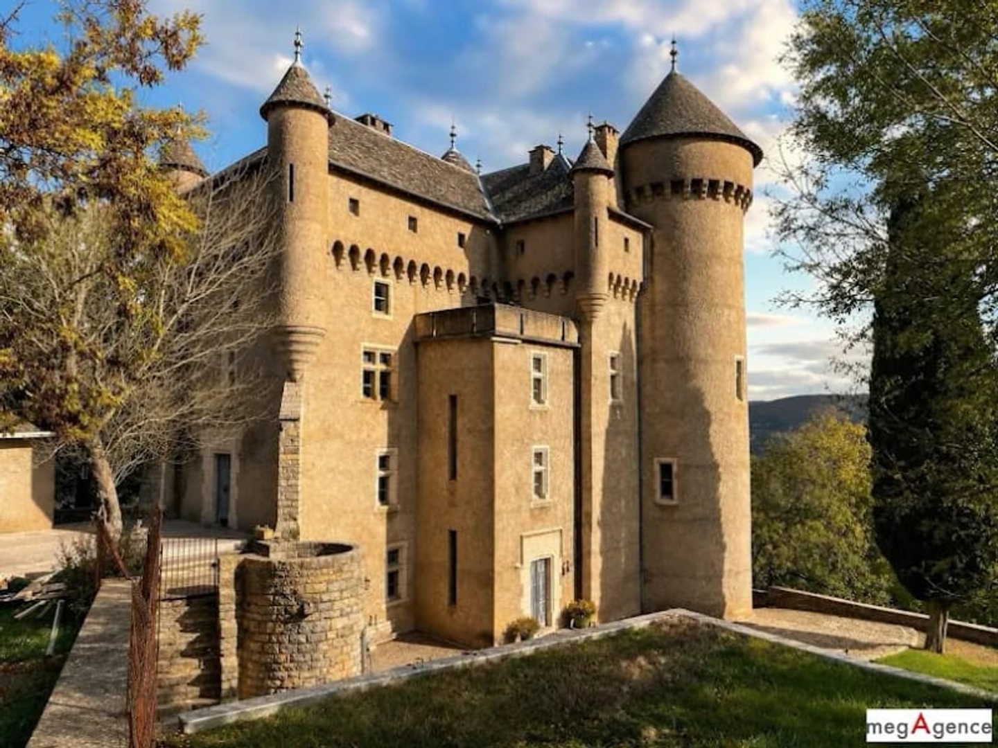 Maison à vendre - 20 pièces - 585m2 - Rivière-Sur-Tarn (12640)